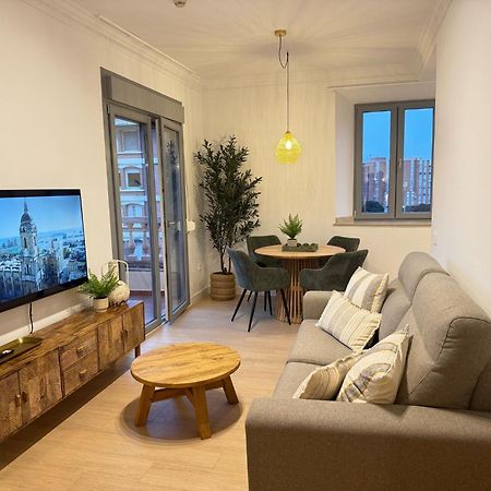 Life Apartments Alameda Colon Malaga Exterior photo