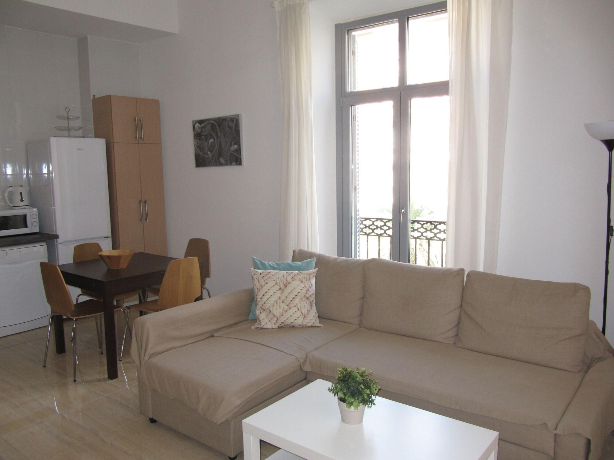 Life Apartments Alameda Colon Malaga Exterior photo