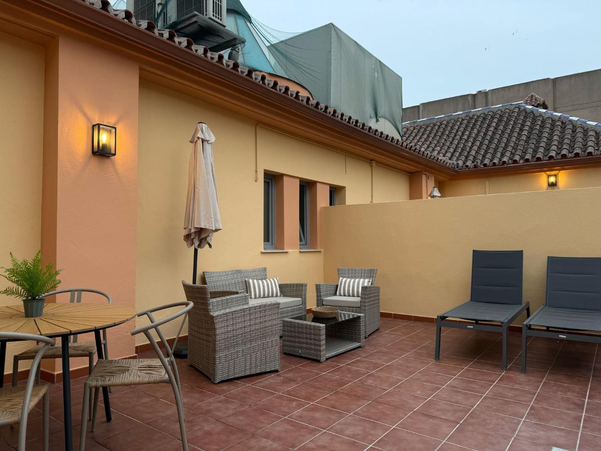 Life Apartments Alameda Colon Malaga Exterior photo