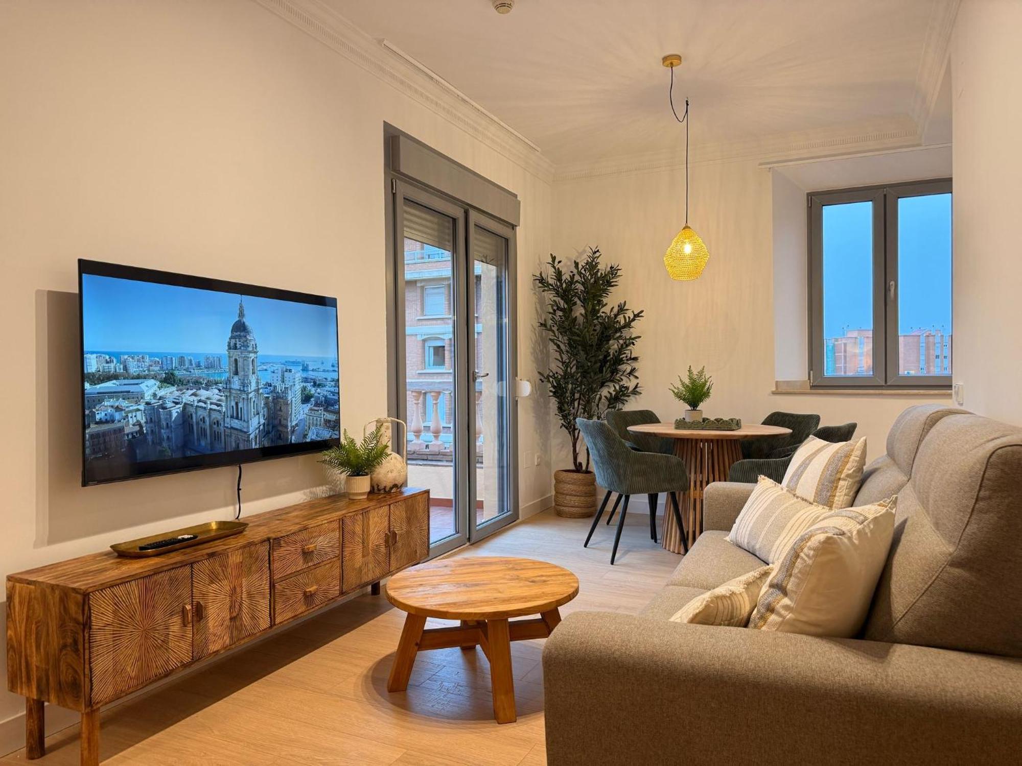 Life Apartments Alameda Colon Malaga Exterior photo