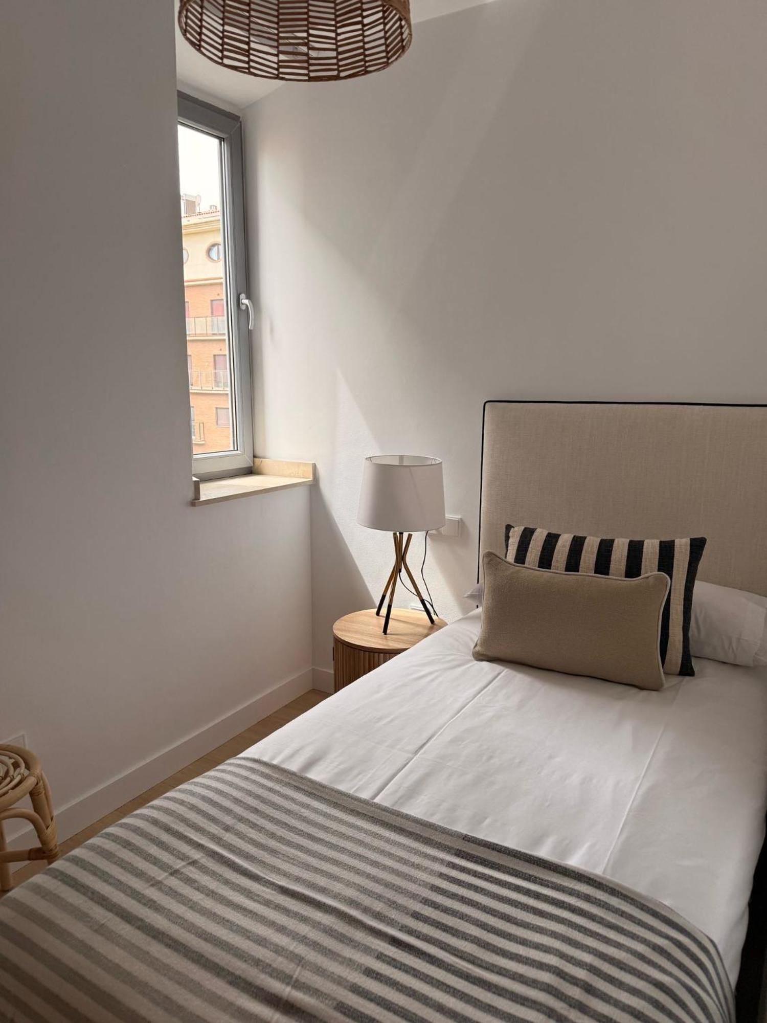 Life Apartments Alameda Colon Malaga Exterior photo