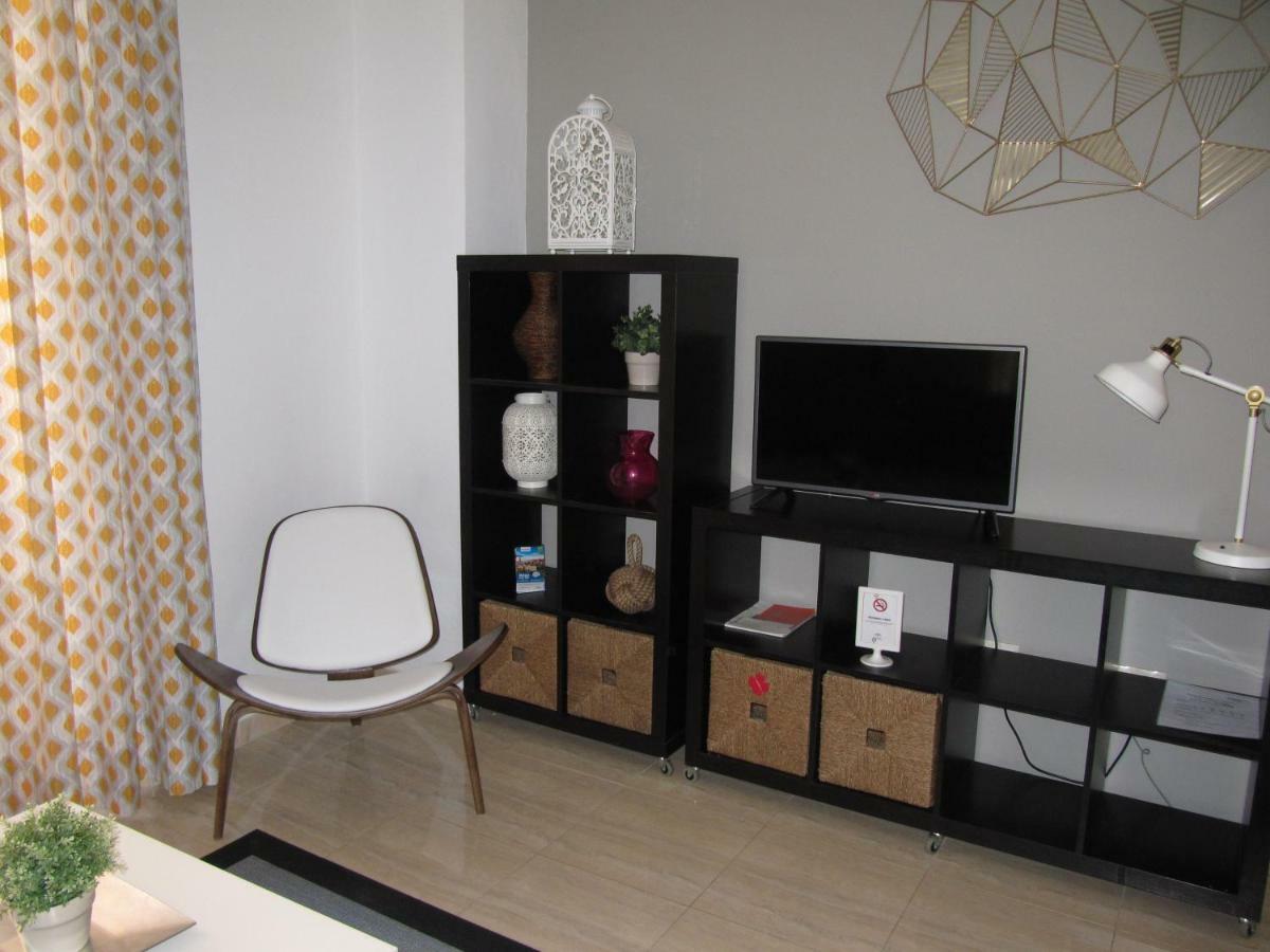 Life Apartments Alameda Colon Malaga Exterior photo